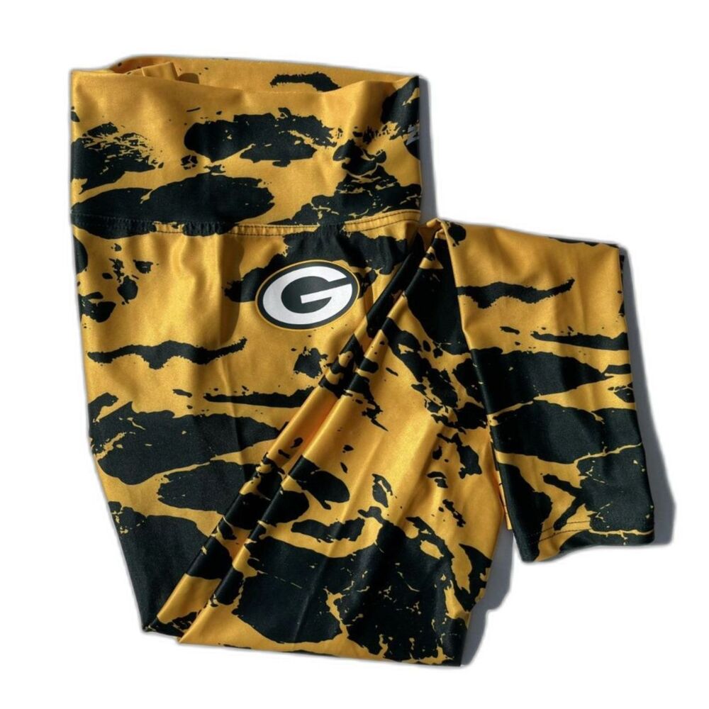 Zubaz Women's Green Bay Packers Team Colors Lava Leggings